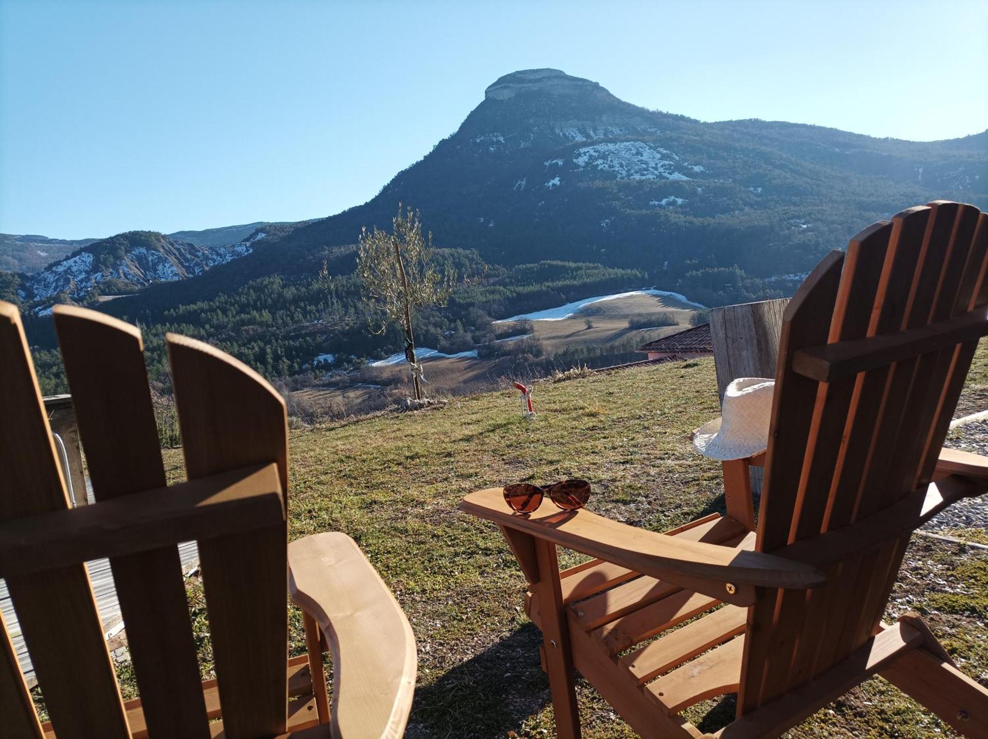 Un Petit Coin De Paradis Orpierre Екстериор снимка